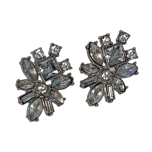 ❤️ Vintage Crystal Victorian Post Earrings - Picture 5 of 5